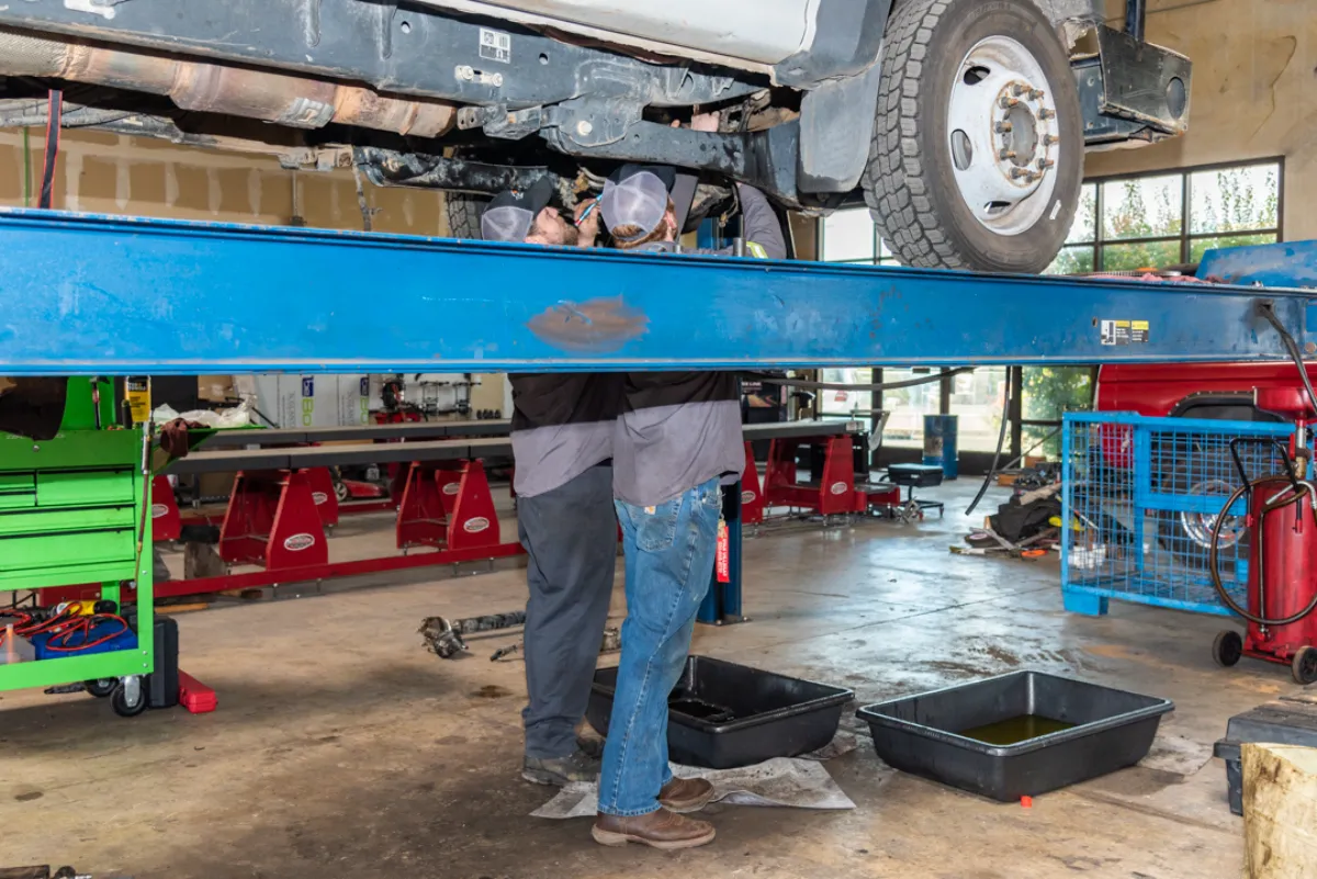 Truck Axle Repair Service in Sacramento, CA SER Fleet
